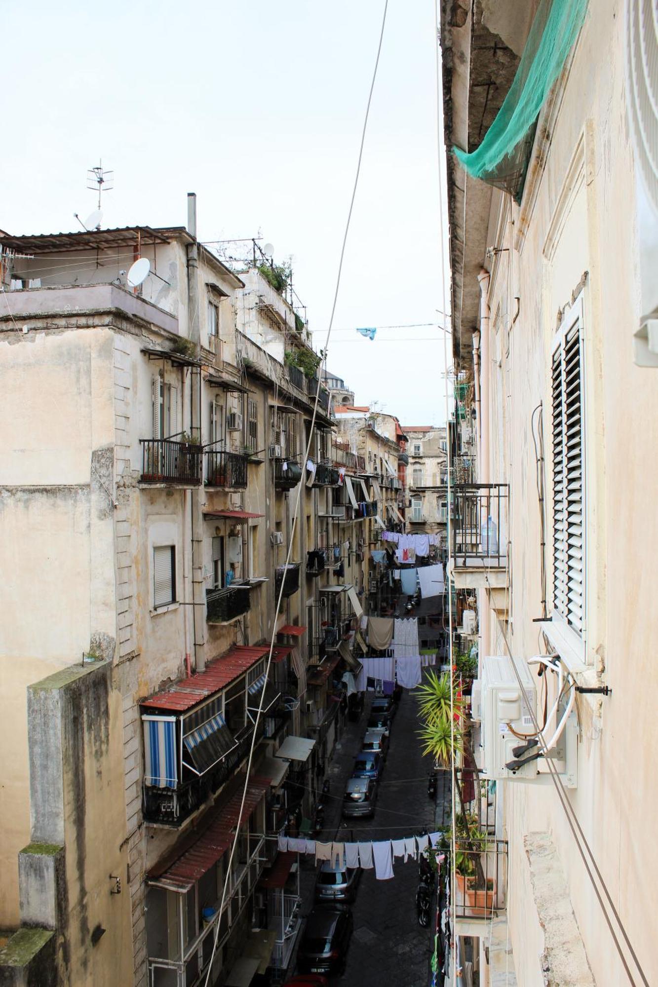 Blackwoody Contemporary Rooms - Napoli Centro Storico Exterior foto